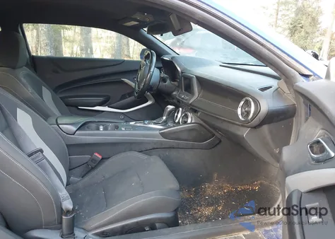 2019 Chevrolet Camaro 1Ls z USA, uszkodzony, nr VIN 1G1FB1RX8K0155059